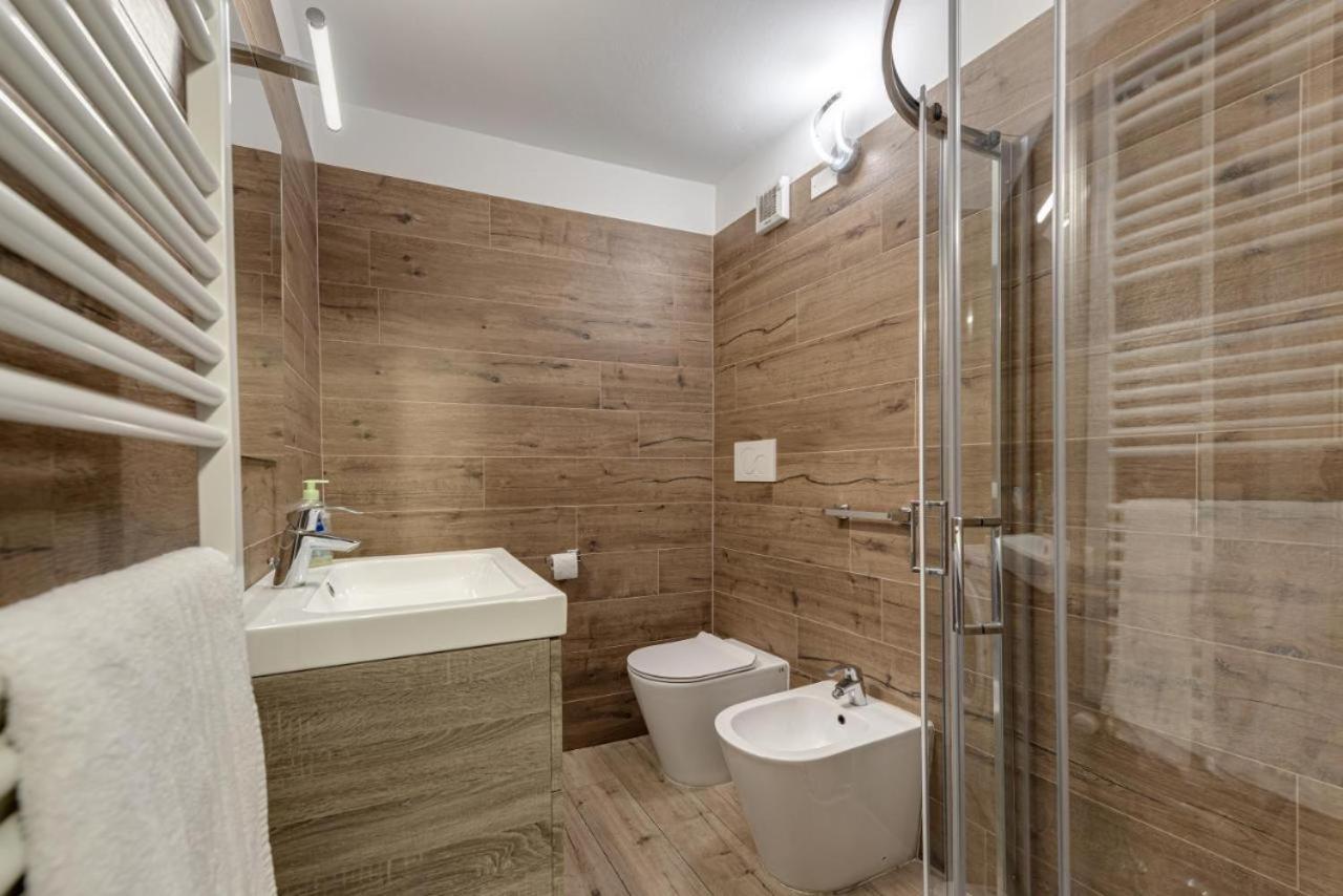 Nettuno Luxuryh - Bolognacentro Duomo Rooms And Suites Exterior photo